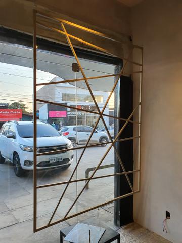 Vitrine em metalon - Foto 3