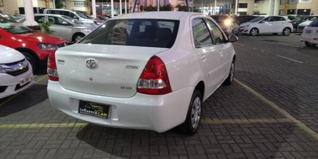 Toyota etios sedan 2017 1.5 xs sedan 16v flex 4p manual - Foto 4