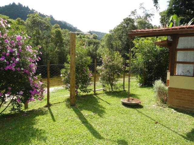Linda casa em Lumiar com rio nos fundos e a 1km do centro - Foto 2