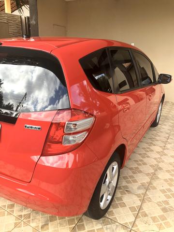 Honda Fit mecanico semi novo , km 72 mil