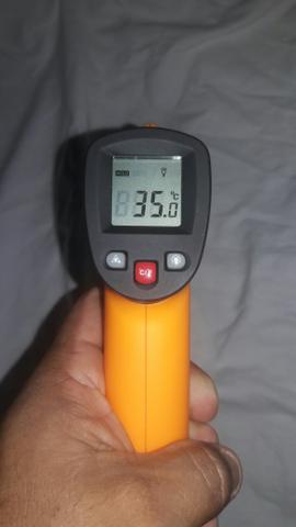 Pistola Para Medir Temperatura Com Laser De -50 A 550 ºc - Foto 2