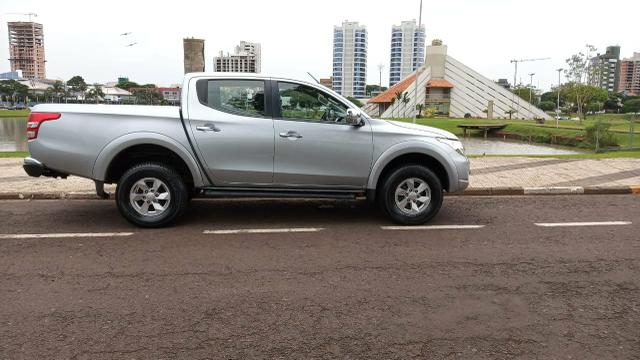 MITSUBISHI L200 Triton HPE Sport 2.4 Diesel Ano 2018 - Foto 2