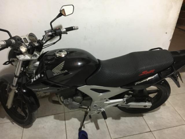 Moto twister