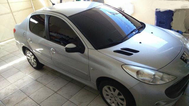 Peugeot 207 Sedan 1.6 XS 2011 - Foto 3