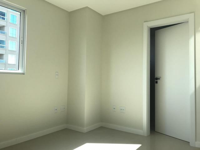 À venda 02 suítes | Com 105m² em Meia Praia, Itapema SC - Foto 8