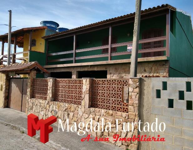 4031 - Casa com 4 quartos, cômodos amplos em ótimo local em Unamar