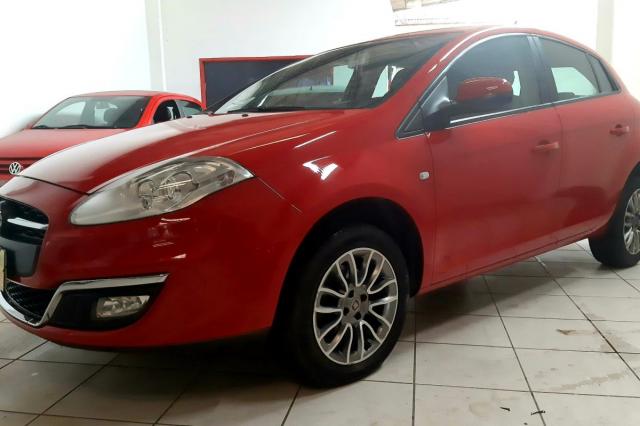 Bravo Essence 1.8 ano 15/16 com 40mil km rodados - Foto 3