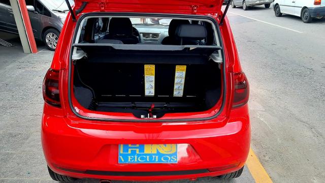 Vw fox GII highline motor 1.6 8v flex 4p vermelho 2014 raridade top - Foto 6