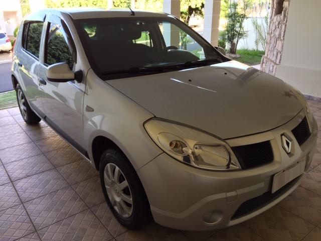 Sandero Expression 2011 1.0 16v
