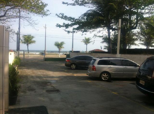 Apartamento Mongaguá - Em frente a Praia - Pé na areia - Foto 16