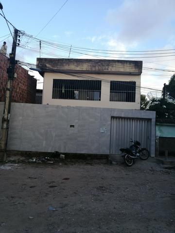 Vendo casa próximo a av José Rufino por trás da igreja universal