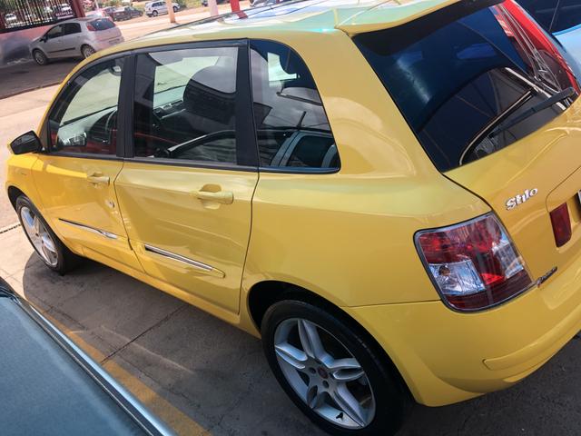 Stilo Sporting 1.8 com teto solar financio 100% - Foto 6