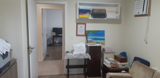 Apartamento vista mar com 3 dormitórios e 2 garagens no centro de Balneário Camboriú - Foto 10
