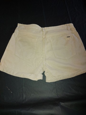Shorts bege tam 44