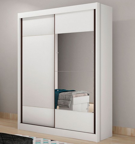 Quarto Roupeiro com espelho