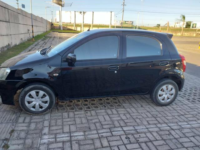 Vendo toyota etios - Foto 3
