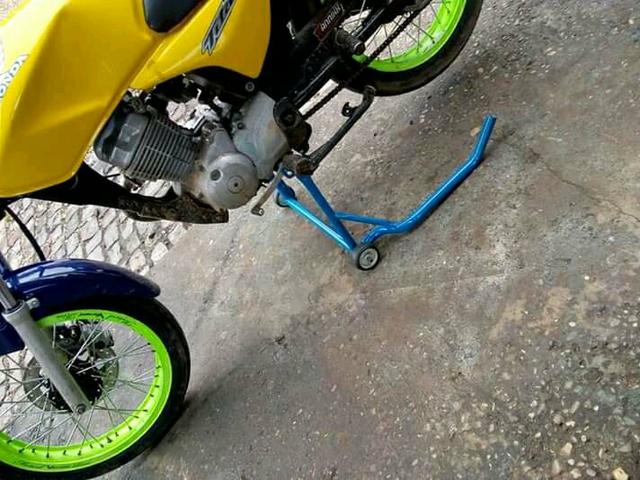 Cavalete para moto - Foto 2