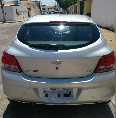 Chevrolet Onix 2017/2018 1.0 Joy 8V Flex 4P - Foto 2