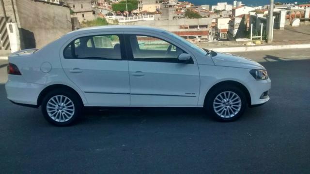 Volkswagem Voyage highline1.6 2014/2015 - Foto 2
