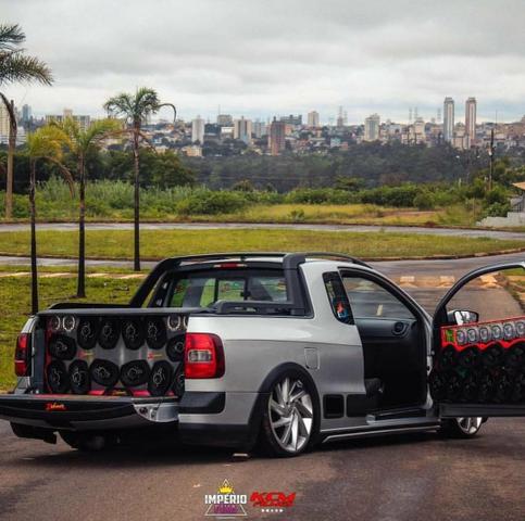 Saveiro Cross
