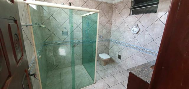 Alugo Excelente casa com piscina no Cohatrac - Foto 15