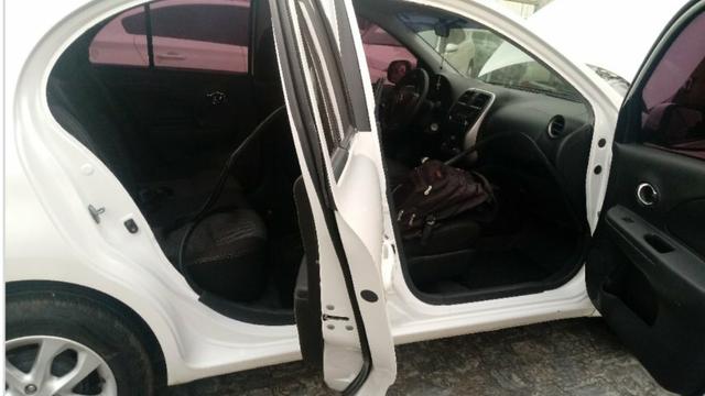 Nissan March 2016/ 2017 SV - O mais completo - Foto 4