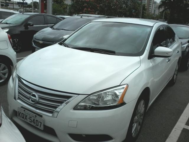 Nissan Sentra 20SL CVT 4P