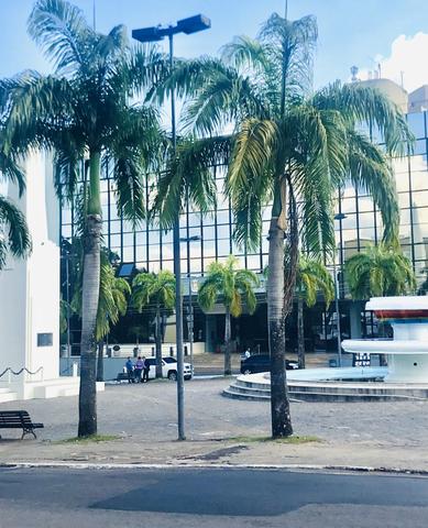Aluga salas comerciais no centro!