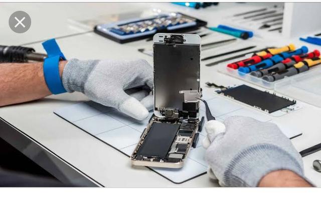 Empresa contrata técnico em celular