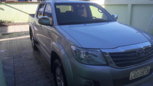 Toyota Hilux SRV 4x4 automatica 2015 - Foto 7