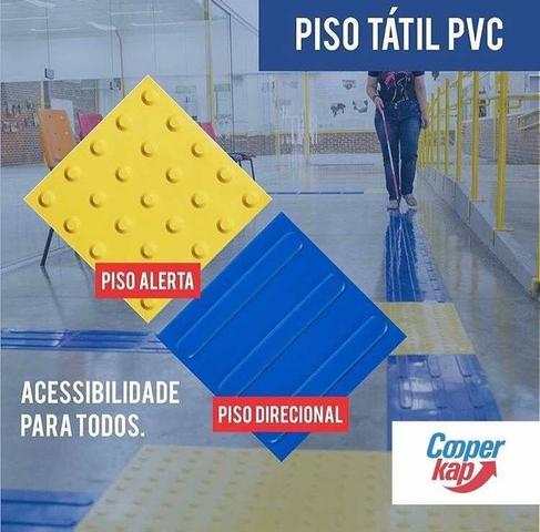 Piso tátil