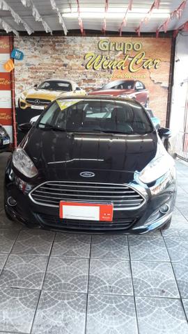Vendedor (a) de automóvel
