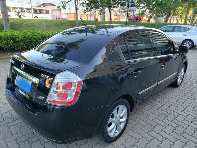 Nissan sentra (com gnv g5) automático ( finan.ent. 7 mil )aceito trocas - Foto 5