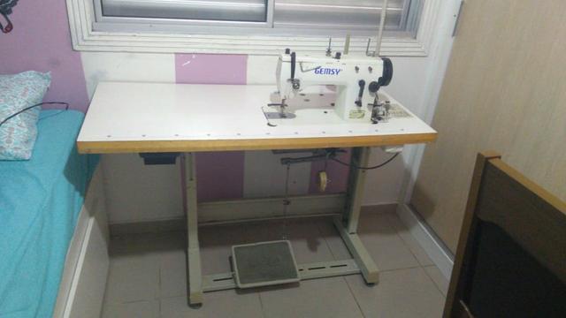 Máquina reta