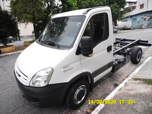 Iveco Camionete 35s14 no Chassi - Foto 3