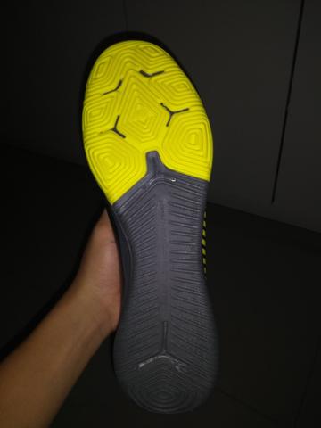 Chuteira Nike Mercurial