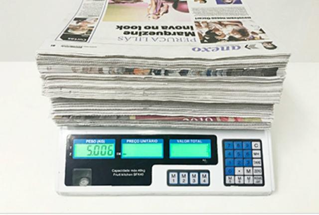 Jornais retos e limpos - Foto 2