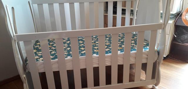 Berço de bebê Mini cama serve até 4 anos - Foto 3