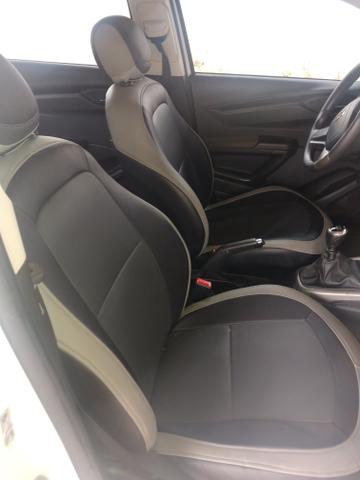 Vendo carro , único dono, banco de couro , completao - Foto 5