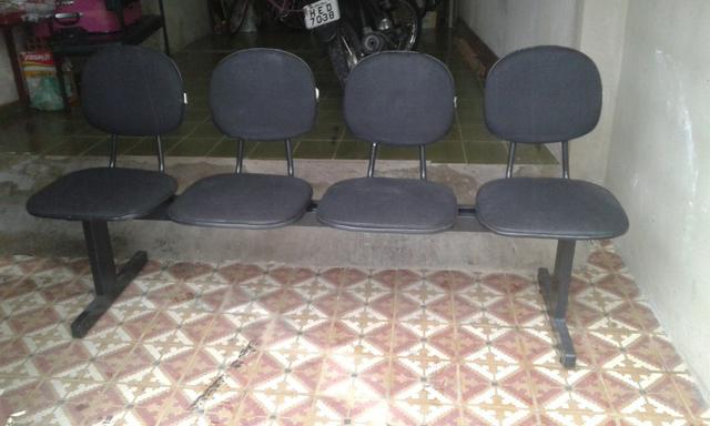 Cadeiras de espera - Foto 2