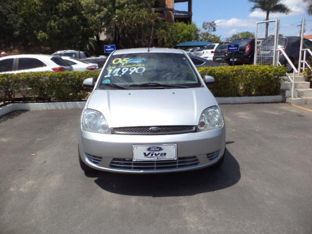 FIESTA 2005/2005 1.0 MPI PERSONNALITÉ SEDAN GASOLINA 4P MANUAL