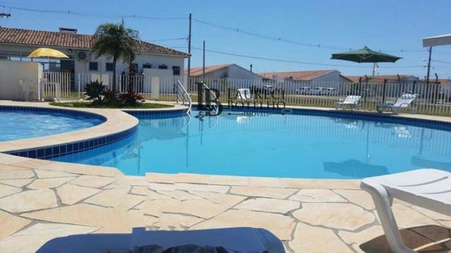 Vendo Linda Casa Mordas Club 2 -Dois Dormitórios,Alpendre Churrasqueira Perto Portaria - Foto 3