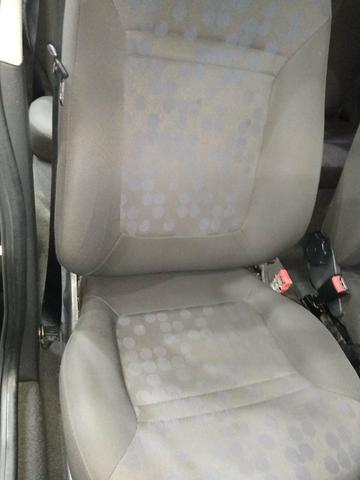 Vendo Prisma 08 GNV - Foto 6