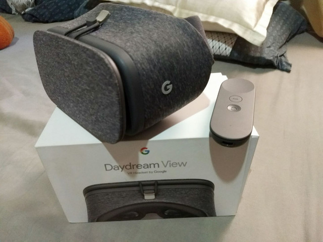Google Daydream View