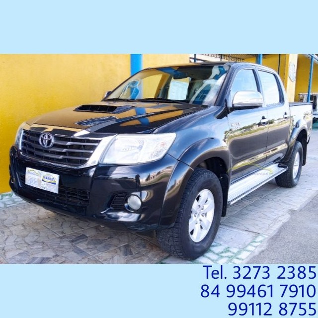 TOYOTA HILUX SRV 2013