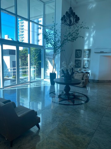 Apt 200m2 / 4 vagas / 4 Quartos ( 3 suítes ) - Foto 4