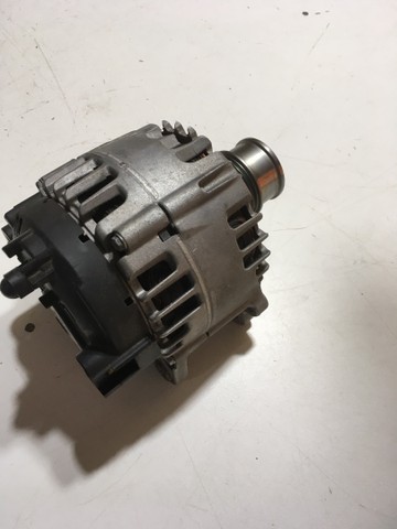 Alternador Audi q3 - Foto 2