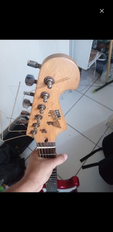 Vendo Guitarra Memphis MG22  - Foto 4