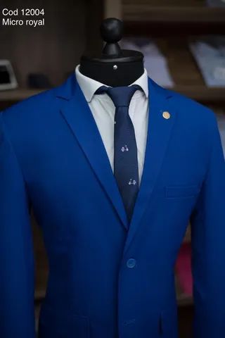 Aluguel de Terno azul royal slim @granfinaatelie 