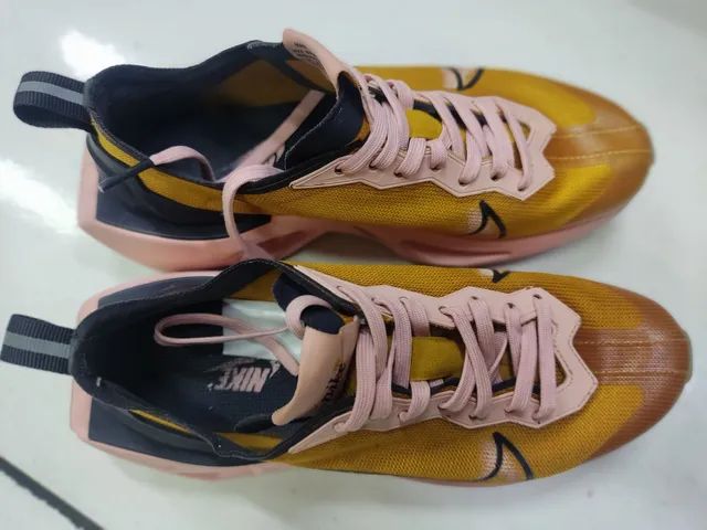 Nike zoomx hot sale original